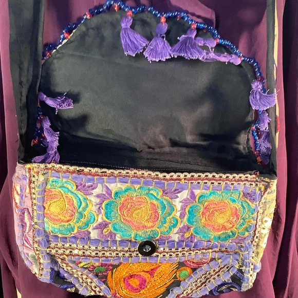 Handmade in India Crossbody Banjara Purse Hancbag - Picture 6 of 14